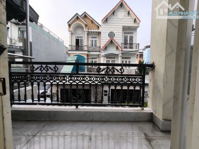 NHÀ MỚI ĐẸP 3 TẦNG HẺM NHỰA 6M NGAY TRẦN THỊ NĂM QUẬN 12 NHỈNH 5 TỶ. - 7