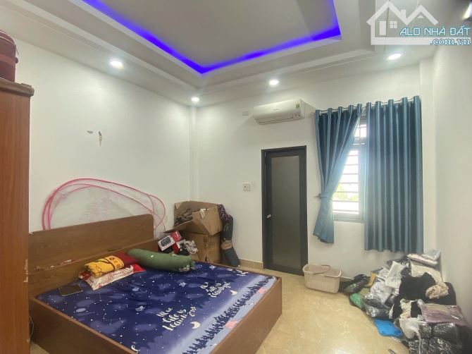 CẦN BÁN NHÀ 3 TẦNG HẺM XE HƠI HIỆP THÀNH 2 QUẬN 12 - 8