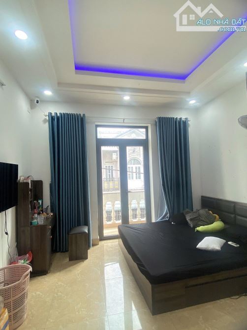 CẦN BÁN NHÀ 3 TẦNG HẺM XE HƠI HIỆP THÀNH 2 QUẬN 12 - 9