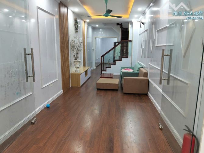 Siêu phẩm nhà đẹp-Phân lô Quân đội-2 thoáng-Nguyễn Ngọc Nại-Thanh Xuân-53m2-3Tầng-11.5 tỷ