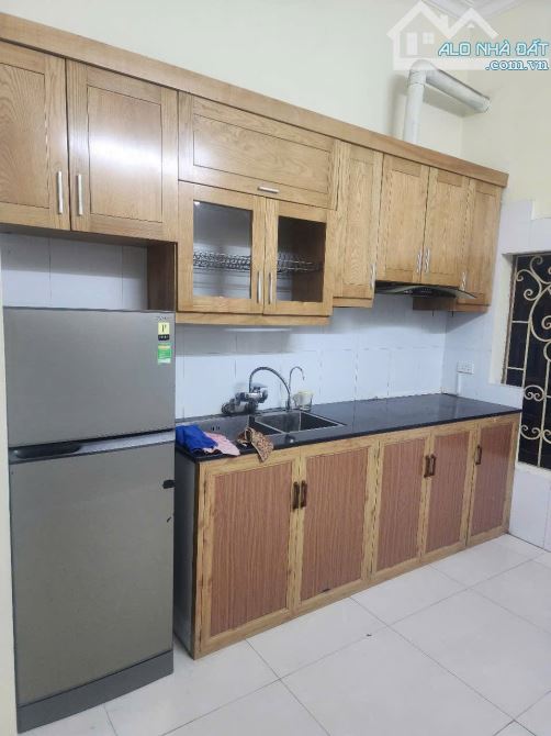 BÁN NHÀ BÙI NGỌC DƯƠNG – QUẬN HAI BÀ – NGÕ 3 GÁC THÔNG TỨ TUNG – 2 THOÁNG TRƯỚC SAU – CÁCH