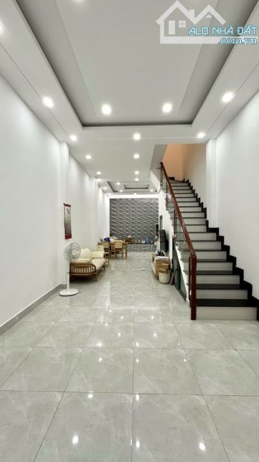 HƠN 4TY CÓ NHÀ 2 TẦNG HẺM XE HƠI THÔNG PHẠM ĐĂNG GIẢNG-BÌNH TÂN