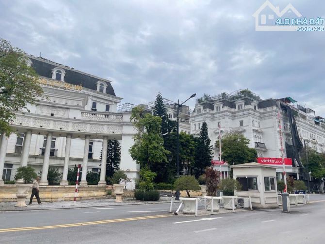 VIP! BÁN NHÀ LIỀN KỀ KĐT LOUIS CITY ĐẠI MỖ, THANG MÁY NHẬP KHẨU, DT:105M2, GIÁ BÁN 28,5 TỶ