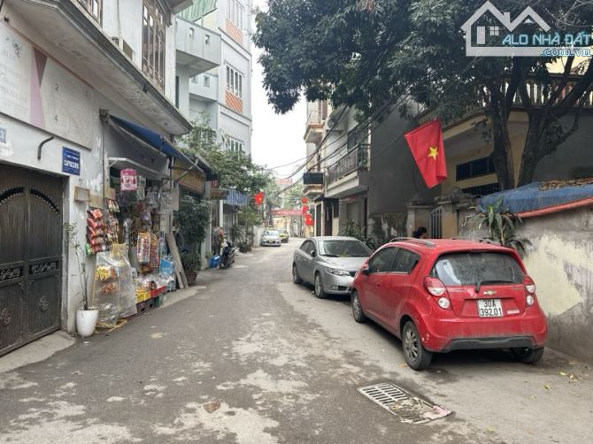 ĐẠI MỖ-DÂN XÂY-OTO TRÁNH-Ở NGAY-AN NINH TỐT-CÔNG NĂNG HIỆN ĐẠI-GIÁ RẺ