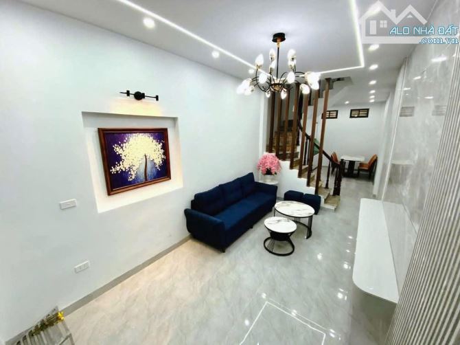 Nhà đẹp Định Công Hoàng Mai 32m2 4 tầng – lô góc – 10m ô tô, mới cứng, 5,8 tỷ.