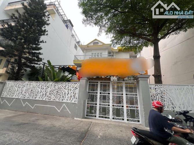 Hẻm 7m thông, 3 tầng, 18m x 23m, gần Etow Cộng Hoà, nhà ga T3 sân bay, phường 13, Tân Bình