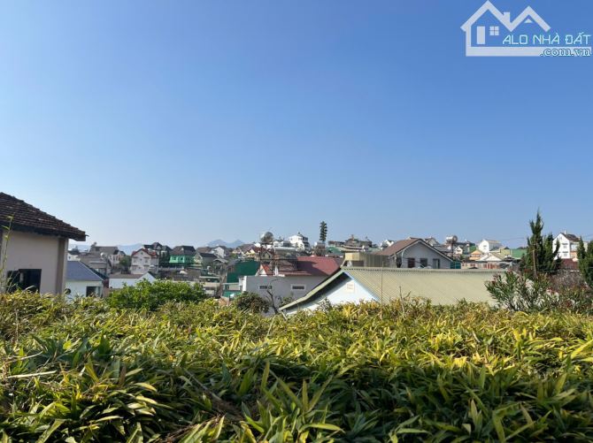 Bán Đất ô tô lớn Sổ riêng Nguyễn Đình Chiểu, Phường 9, Đà Lạt ĐẤT LIÊN KẾ PHÂN ĐƯỢC LÔ