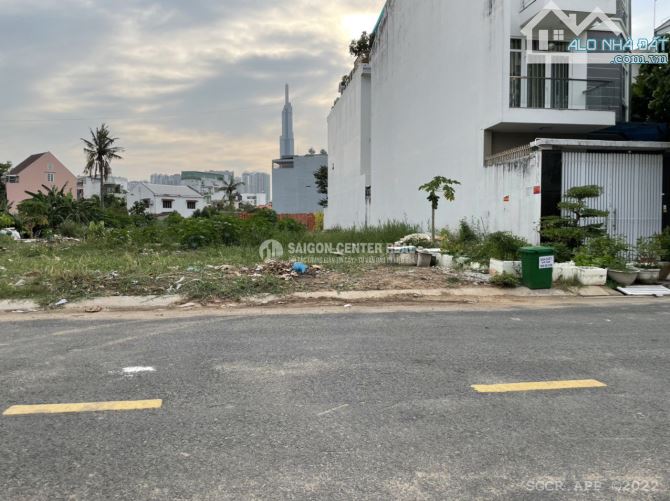 Bán Đất khu Biệt Thự đẹp Nguyễn Văn Hưởng, Thảo Điền,Quận 2, DT 10x20m,Gía 45 Tỷ