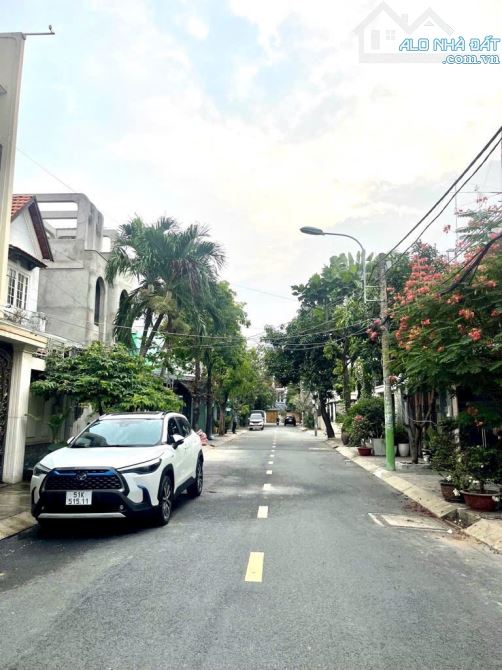 Bán gấp lô đất ngang 6,3X17M-HXH Dương Quảng Hàm nhỉnh 10 tỷ