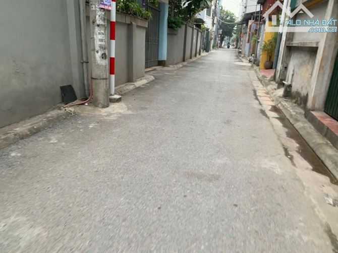 🔥 BÁN ĐẤT GIANG BIÊN, LONG BIÊN – 105M² – Ô TÔ NGỦ TRONG NHÀ – GIÁ CHỈ 11.6 TỶ! 🔥