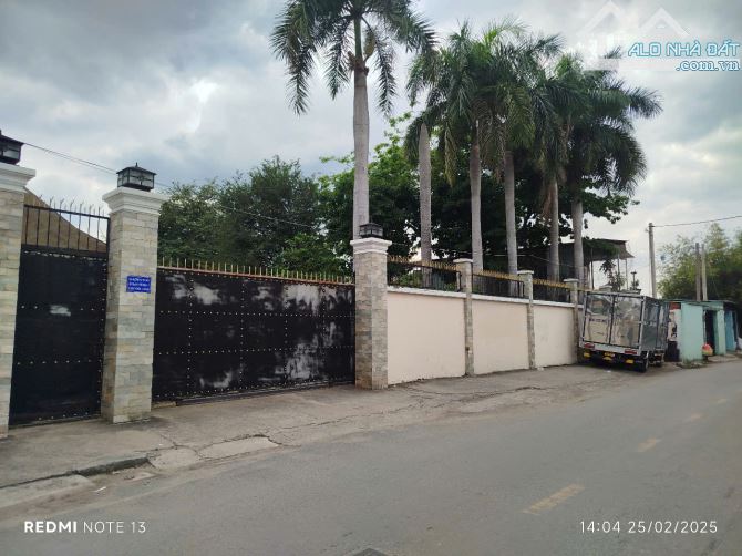 4000m2 Xưởng Mặt tiền đường Container chạy giá chỉ 16 triệu M2"
