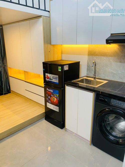 Bán toà CCMN Văn Quán, vỉa hè, ô tô tránh,pccc 80m2*7T, 26pkk, DT 120tr/tháng giá 22.5 tỷ!