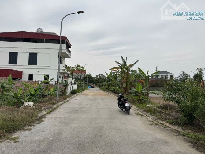 Bán lô Góc . Kim Đôi . Dt 158m . mt 10m . hướng Đ & N . giá 5ty9