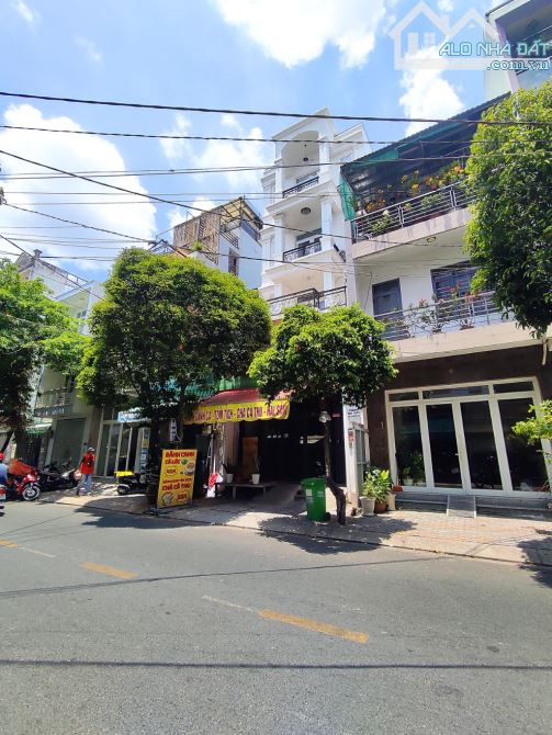 Nhà 5 tầng mặt tiền đường số 79 Tân Quy Q7, 114m2 ngang (5.7×20m) chỉ 26 tỷ