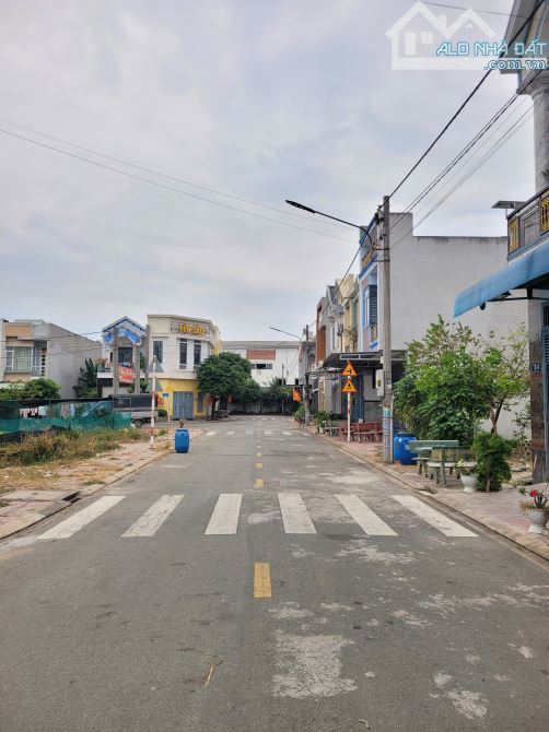 3Tỷ500__86,3m2__Nhà 1 trệt 1 lầu KDC cách đường Lê Hồng Phong chỉ 100m 🔥 có tặng nội thất - 10