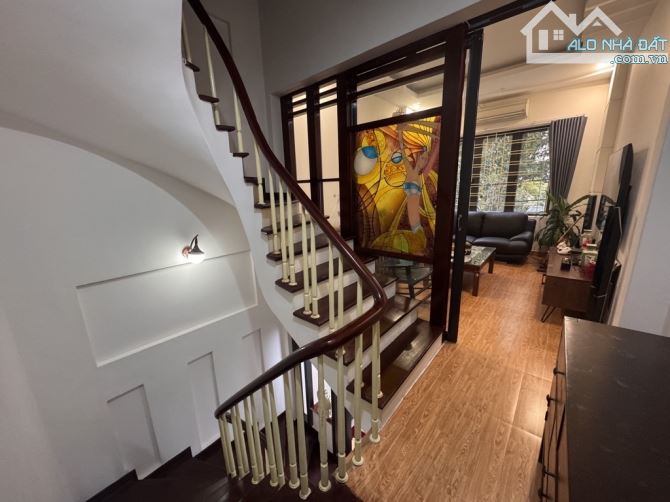 Siêu hiếm nhà đẹp Đào Tấn, Ba Đình – 60M2, 5T, 5PN –Ngõ thông, ô tô qua -Dân xây,gần Lotte - 1