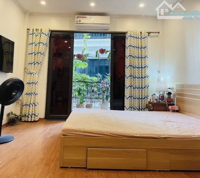 BÁN NHÀ Ngọc Trì Long Biên-4 NGỦ Diện tích 50m²  Mặt tiền 4m,Giá 7,2 tỷ - 1