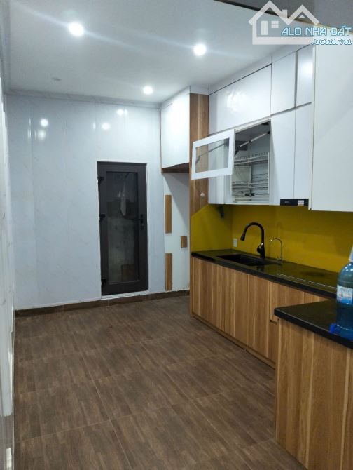 Siêu phẩm nhà đẹp-Phân lô Quân đội-2 thoáng-Nguyễn Ngọc Nại-Thanh Xuân-53m2-3Tầng-11.5 tỷ - 1