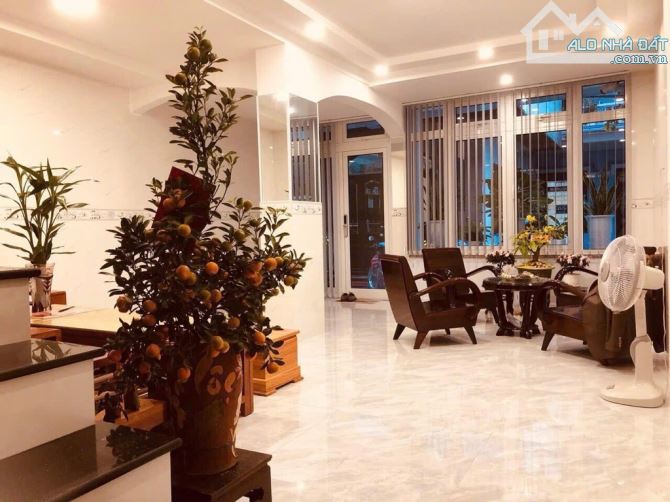 BÁN NHÀ 4 TẦNG 8 PHÒNG KIỆT NGUYỄN TRI PHƯƠNG PHÚ HỘI - 1
