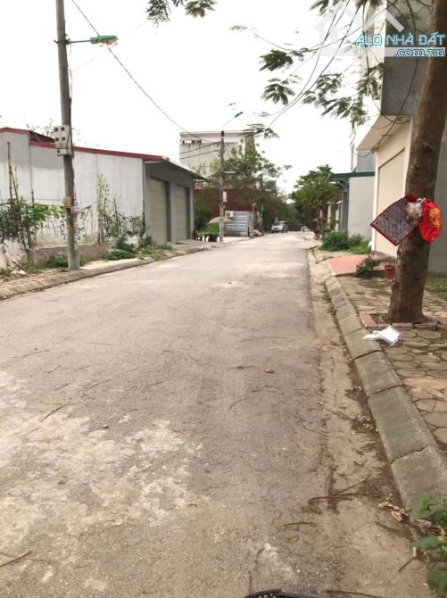 BÁN GẤP 77M ĐẤT ĐẤU GIÁ ĐÔNG MỸ-THANH TRÌ P.LÔ-VỈA HÈ-ÔTÔ TRÁNH KINH DOANH CHỈ 10.5 TỶ - 1