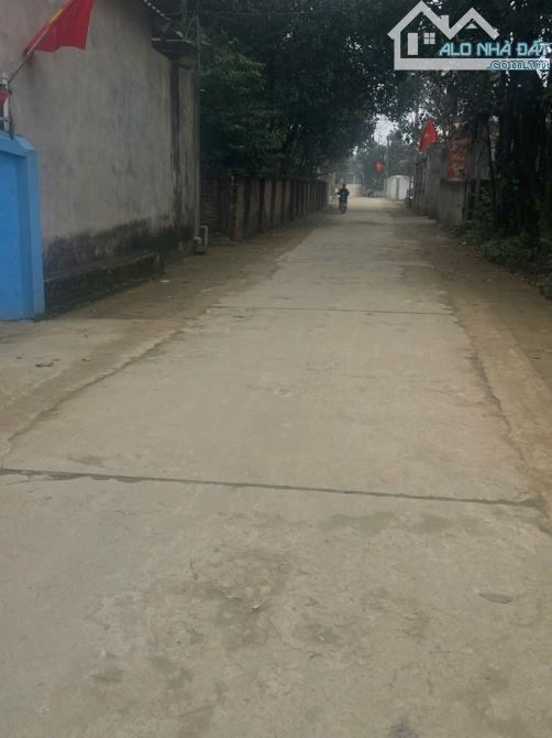 Cần Bán 209 m2. Vị Trí Đắc Địa Tại Phú Cát. Mặt tiền rộng. Giá Đầu tư Chỉ 20tr/m2 - 1