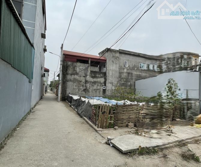 Bán lô góc 116m2, mt 8,7; đầu làng Đình Trung, Xuân Nộn, giáp khu CN Đông Anh, oto đỗ cửa - 1