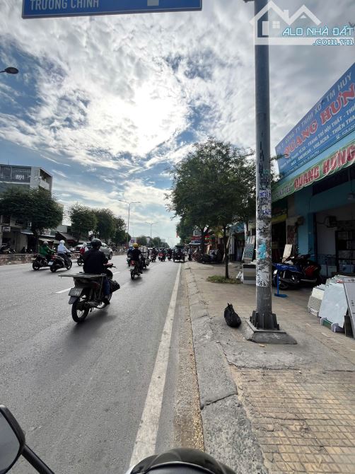 CHo thuê nhà mặt tiền đường Lê trọng tấn 4,8x38m thông suốt - 1