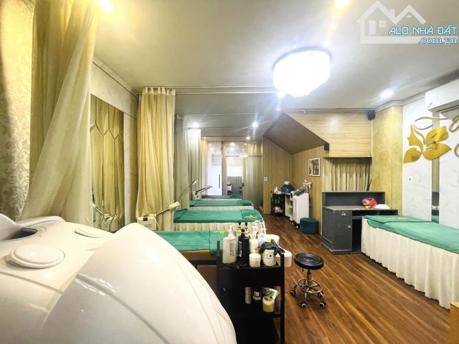 [KD Sầm Uất] Bán nhà MP Nguyễn Trường Tộ,50m2X4T, MT 4m,Giá 32 tỷ,vỉa hè rộng. - 1