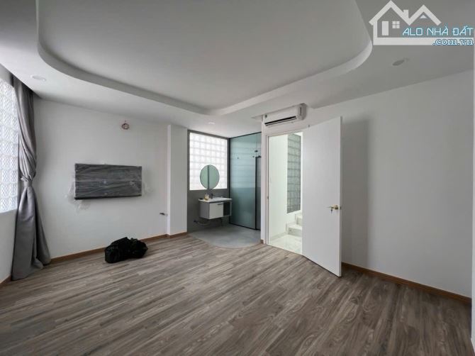 🏡💥Ô TÔ NGỦ TRONG NHÀ💥- HẺM NHỰA 12M -🍀4 TẦNG🍀- P.2 BÌNH THẠNH -⚡️CHỈ 7.x TỶ⚡️. - 1