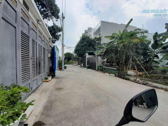 Nhà phố 2 tầng dọc Phạm Văn Đồng 72m2 đất đường oto quay đầu sổ hồng hoàn công chỉ 6,3 tỷ - 1