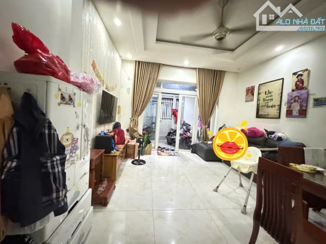 Giá tốt Hiệp Phú, khu Tân Hòa - 56m2, 3 tầng, hẻm ô tô - Chỉ 5.6 tỷ - 1