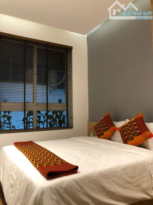 CỰC HÓT! SIÊU PHẨM TÒA HOTEL 4 TẦNG- 2 MẶT TIỀN VIEW BIỂN NGUYỄN TẤT THÀNH- NGAY CÔNG VIÊN - 2