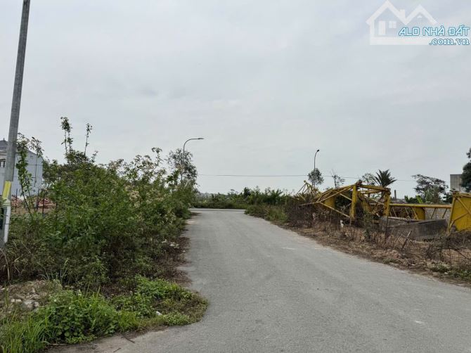 Bán lô Góc . Kim Đôi . Dt 158m . mt 10m . hướng Đ & N . giá 5ty9 - 2