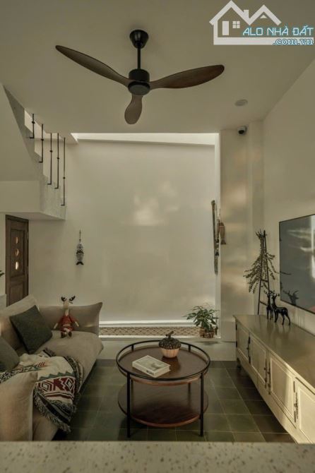 SIÊU PHẨM - KHU BIỆT THỰ - HXT - GẦN MT - NGUYỄN KIỆM - NHÀ 4 TẦNG - 63M2 - CHỈ 12.5T TL - 2