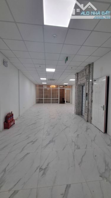 MẶT PHỐ ĐẠI CỒ VIỆT, HAI BÀ TRƯNG, MẶT PHỐ LỚN, VỈA HÈ RỘNG, ĐẦU TƯ 150M2 MT GẦN 6M. - 2