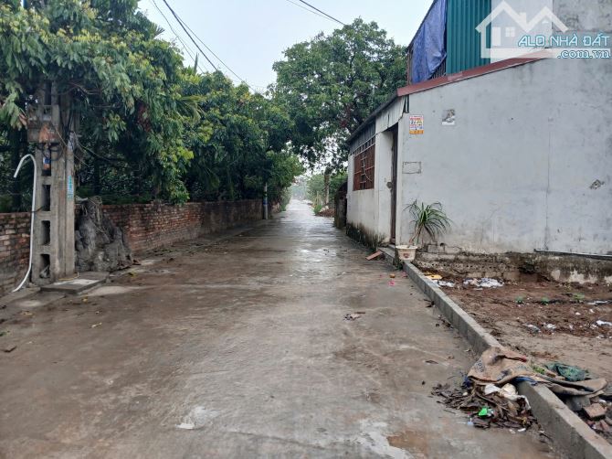 Giá rất rẻ! Bán nhanh 368m đường 2 ô tô tránh tại Tân Dân, Khoái Châu. Giá đầu tư - 2