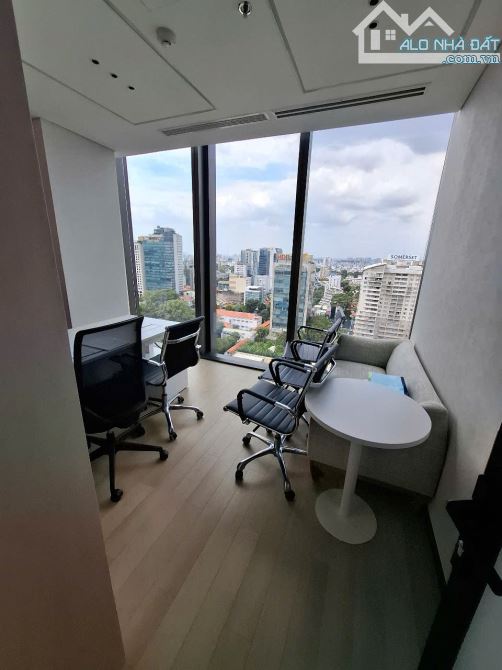 Cho Thuê Văn Phòng Hạng A Toà Friendship Tower ,Full Nội Thất ,Lê Duẩn ,DT 200m2 giá 300tr - 2