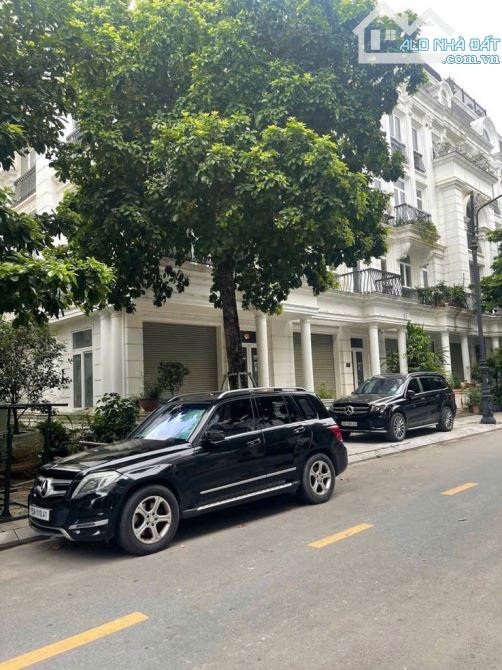 VIP! BÁN NHÀ LIỀN KỀ KĐT LOUIS CITY ĐẠI MỖ, THANG MÁY NHẬP KHẨU, DT:105M2, GIÁ BÁN 28,5 TỶ - 3