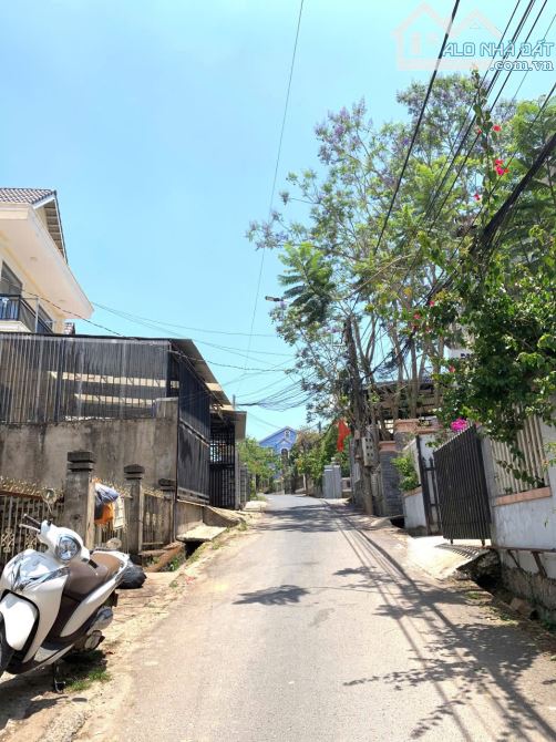BÁN ĐẤT TẠI LỮ GIA- P9 CÁCH HỒ 1.5KM- TẶNG NGAY CĂN NHÀ- HẺM OTO LỚN - 3