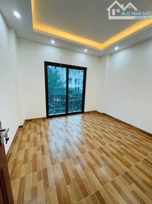 Liên Mạc-Bắc Từ Liêm 5 Tầng Mới Đẹp DT 35m .Ô Tô Vào Cửa Nhà .Giá 4,6 Tỷ - 3