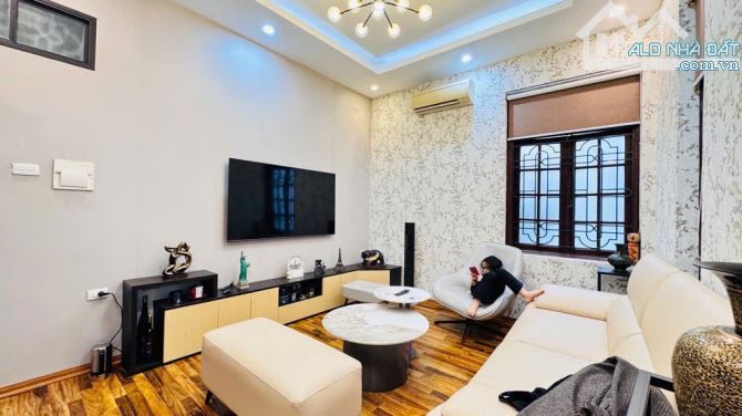 QUÁN THÁNH BA ĐÌNH 🔥 VỊ TRÍ ĐẸP, KHU VỰC HIẾM NHÀ BÁN, CHỦ XÁC ĐỊNH BÁN ĐẤT TẶNG NHÀ, - 3