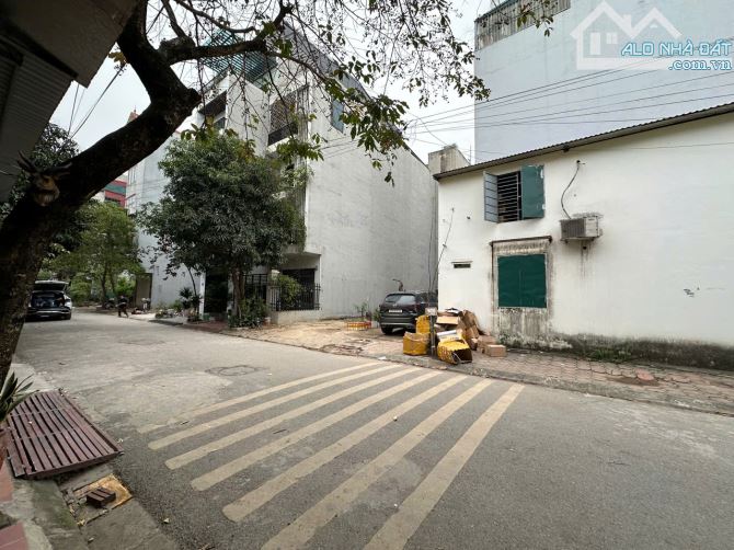 Ô tô đỗ cửa, giá đầu tư, Bán đất đường Tu Hoàng Nam Từ Liêm 80m2 mặt tiền 4,2m hướng Bắc - 3