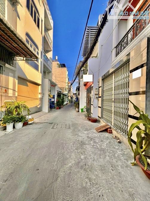 ✨ Bán Đất tặng Nhà C4, Tân Phú mà giá còn rẻ hơn Bình Tân. Ngang 4.43M x Dài 14M - 4.35 Tỷ - 4
