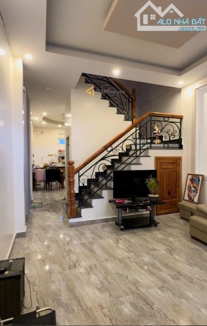 Bán Nhà phố đường ô tô lớn Triệu Việt Vương, Phường 4, Đà Lạt - 4