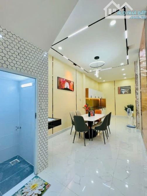 bán nhà Nguyễn Văn Khối - Gò Vấp - 56m2 - 4 tầng - 5.8 tỷ - hẻm xe hơi - 4