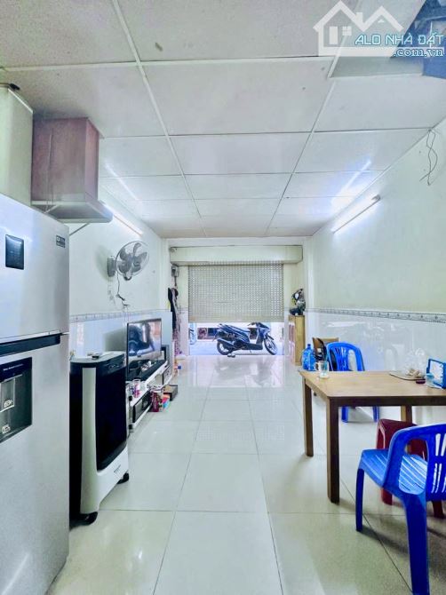 QUẬN 10, GẦN TRƯỜNG QUỐC TẾ VIỆT ÚC, 3 THÁNG 2, 2 TẦNG, 30m2, CHỈ 5.15 TỶ - 4