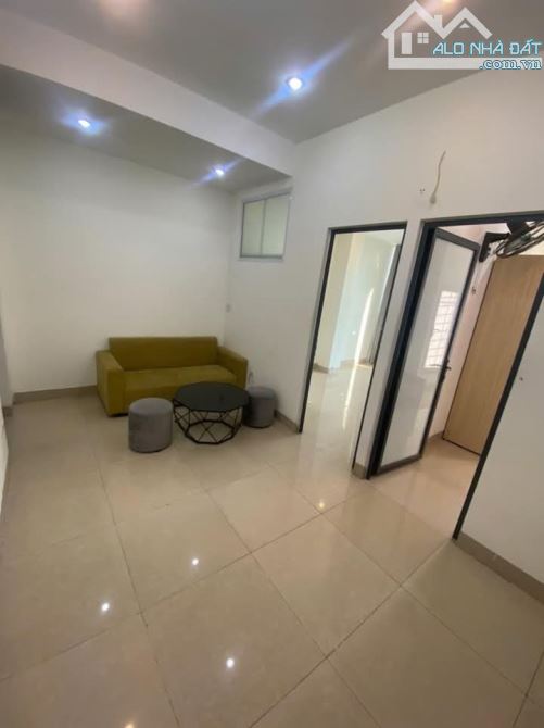 Bán toà CCMN ngõ 143 Quan Hoa. Cầu Giấy DT 166m x 10T. Mặt tiền 5m. Giá 59.8 tỷ - 4
