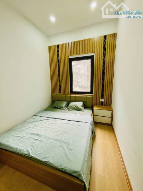 Bán nhà mặt phố Khương Thượng, 30mx3 tầng, giá 6.9, kinh doanh đa dạng, lô góc 3 thoáng - 4