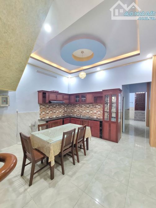 3Tỷ500__86,3m2__Nhà 1 trệt 1 lầu KDC cách đường Lê Hồng Phong chỉ 100m 🔥 có tặng nội thất - 3