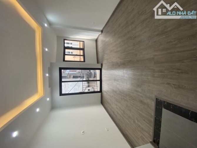 Tuyệt phẩm nhà phố 5 tầng Phúc Lợi 34.3m2 giá 5.6 tỷ : Ô tô đỗ cửa, thiết kế độc bản - 4